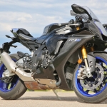 Yamaha YZF R1M - 02