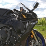 Yamaha YZF R1M - 13