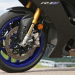 Yamaha YZF R1M - 35