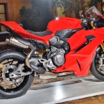 Ducati Panigale V2S - 12