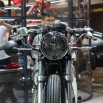 Royal Enfield - 06